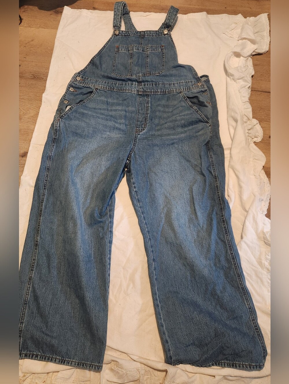 EUC Old Navy Relaxed Fit Wide Leg Overalls